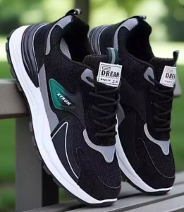 Sepatu Sneakers Pria